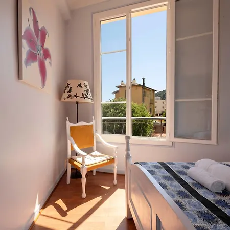 Charming 2P Air Conditioned Apartment Close To Sea,Transportation & Amenities * Villefranche-sur-Mer